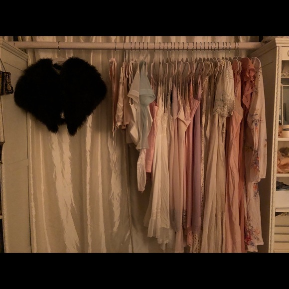 Meet your Posher, Allisonne - Picture 4 of 8